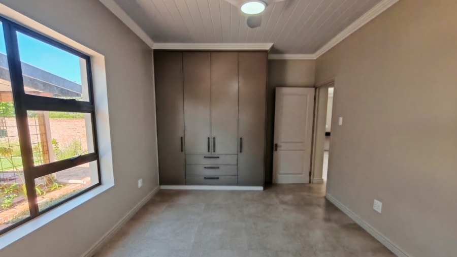 3 Bedroom Property for Sale in Hartenbos Central Western Cape